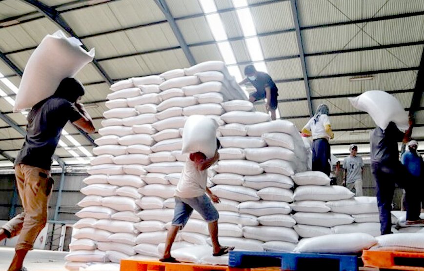 Stok Beras Di Gudang Bulog Jabar Masih Aman Hingga Bulan Depan Harnas Id