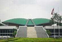 Paripurna DPR Sepakati Tujuh RUU Jadi Usulan Inisiatif Parlemen Gedung DPR RI | DPR.GO.ID