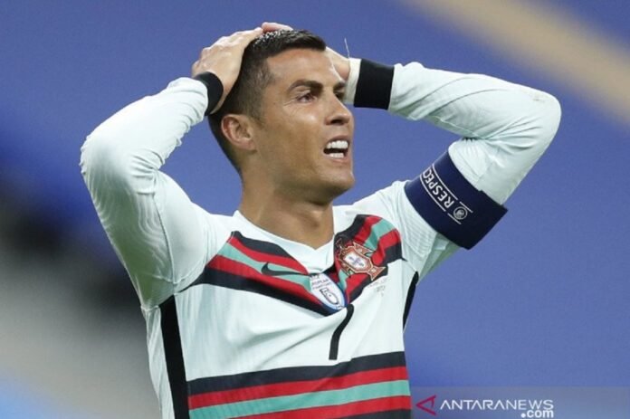 Ekspresi Cristiano Ronaldo saat bermain melawan Prancis dalam pertandingan UEFA Nations League pada 11 Oktober 2020 | ANTARA