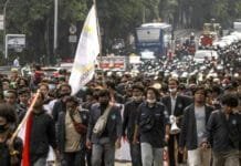Polisi dan Sudinhub Sekat Wilayah Cegah Aksi Buruh di Jakarta