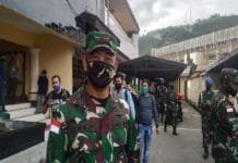 KKB Tembaki Kendaraan Pengangkut Logistik, Tiga TNI Terluka