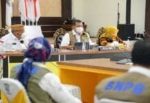 Pemerintah Tertantang Edukasi 44,9 Juta Warga tak Percaya COVID-19