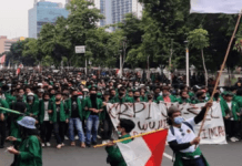 #MahasiswaBergerak Trending di Twitter, Warganet: Negara Sedang tidak Baik