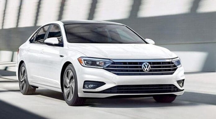 Baut Mesin Mudah Kendur, Pabrik Kembali Tarik 210.000 VW Jetta