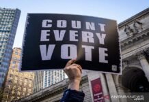 Deklarasi Kemenangan Trump Tuai Penolakan