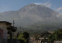 Status Merapi Siaga, BPPTKG Imbau Penambangan-Pendakian Disetop