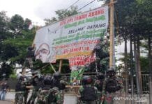 Baliho Liar Ditertibkan, dari Parpol hingga Habieb Rizieq