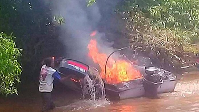 Speedboat KSOP Batanjung Terbakar