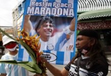 Maradona akan Dimakamkan Satu Lokasi dengan Orangtuanya