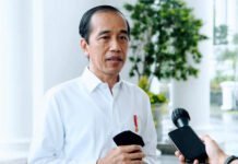 Presiden Joko Widodo Tunjuk Menko PMK sebagai Pjs Menteri Sosial