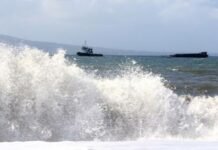 BMKG: Waspada Gelombang Tinggi di Beberapa Perairan Indonesia