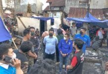 KNPI Kota Makassar Bantu Korban Kebakaran Lepping