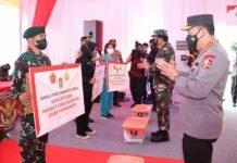 Vaksinasi AKABRI 1998, Kapolri: Wujud Sinergitas TNI-Polri Tekan Pertumbuhan COVID-19