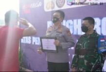 Alhamdulillah Masalah Sirkuit Mandalika selesai, Sandiaga Beri Penghargaan Kapolda dan Danrem