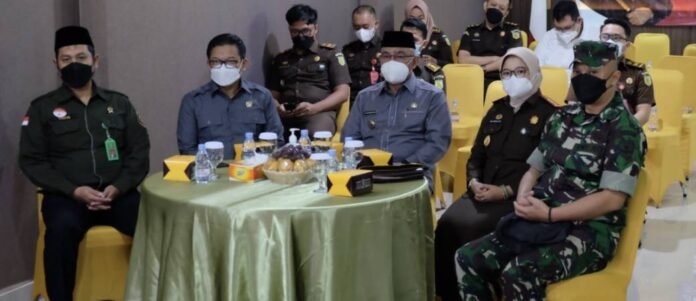 047881F0-8636-4F07-AA93-EDD3124A58A9-1040x450