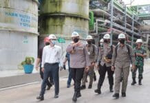 Tinjau Kawasan Industri Dumai, Kapolda Riau Pastikan Produksi Kilang Minyak Berjalan Baik