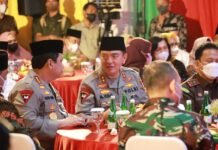 Wakapolri Didampingi Kapolda Riau Letakan Batu Pertama Masjid Al Kostoeri Pekanbaru
