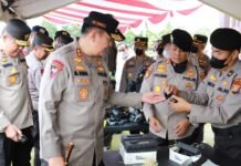 Distribusikan Peralatan Kepolisian, Kapolda Riau: Harus Dioptimalkan Penggunaannya secara Efektif dan Efisien
