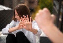 Perempuan di Bogor Dianiaya Mantan Suami Hingga Disiram Air Keras