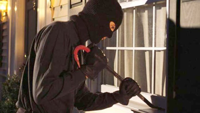 713482_720 toko elektronik