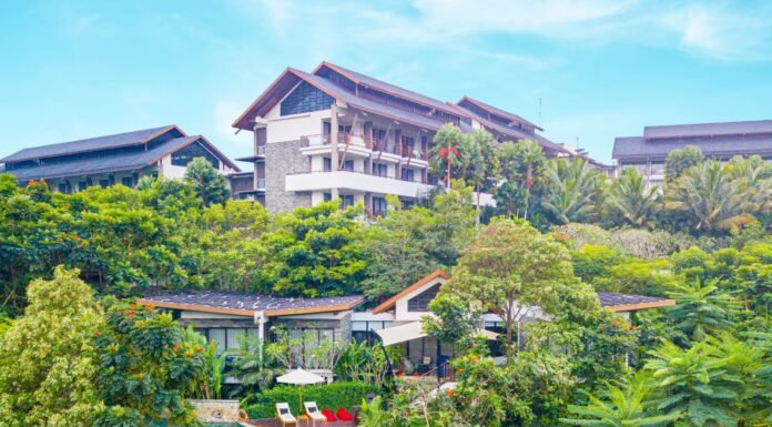 Liburan mengesankan di Pullman Ciawi Vimala Hills Vila melalui STAY 3 PAY 2