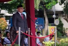 Di Hari Guru Idris Beberkan Capaian Penghargaan