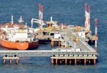 Rusia Batasi Ekspor Minyak