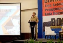 Dedie Minta Kepsek Manfaatkan BOS Sesuai Aturan dan Ketentuan