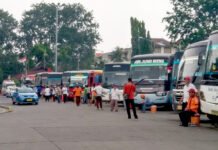 Penumpang Arus Balik Terminal Kalideres Berkurang