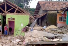 Rapuh, Rumah di Cimahpar Ambruk