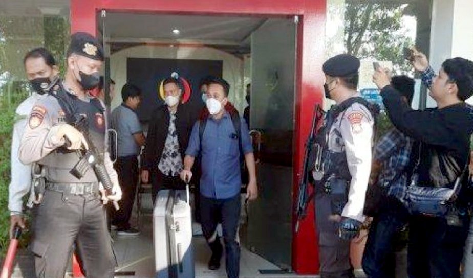 KPK Temukan Dokumen Pengaturan Fiktif Kuota Rokok Di PB Bintan