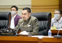 DPR Bakal Konfortir Mahfud-Sri Mulyani & Ivan