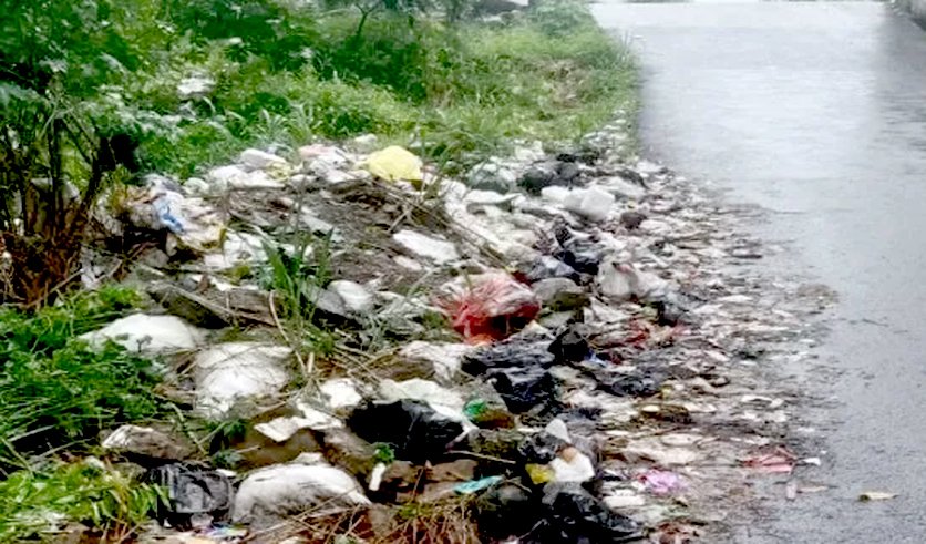 Sampah Menumpuk di Cikalang Dikeluhkan Warga