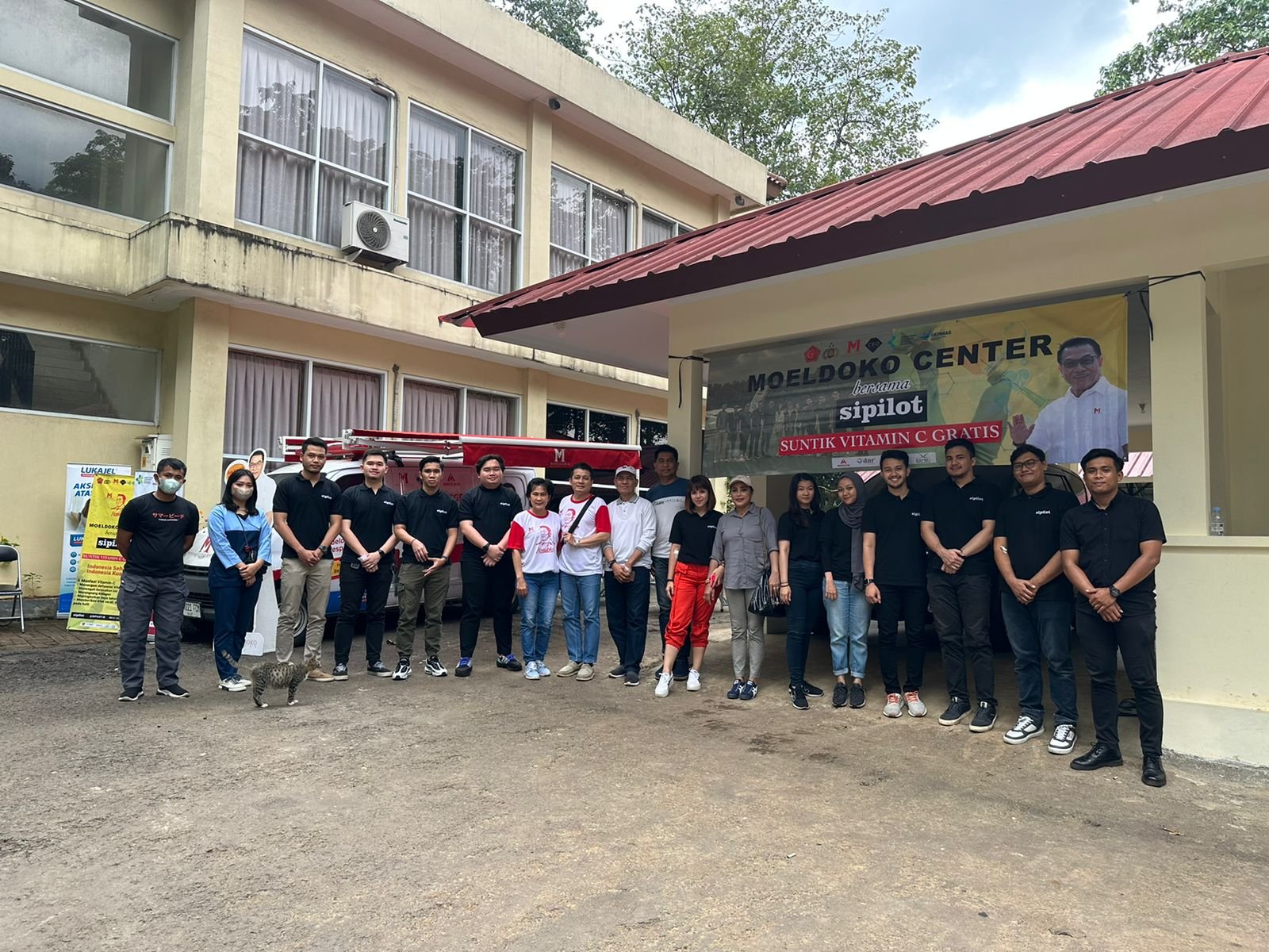 Komunitas Pilot Gelar Suntik Vitamin C Gratis Bagi 200 Warga