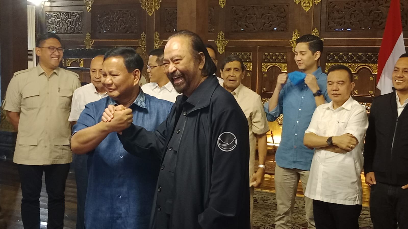 Prabowo Sambut Hangat Surya Paloh di Hambalang