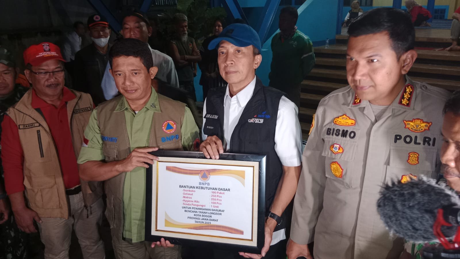 Tinjau Longsor, BNPB: Pencarian Fokus Terhadap 4 Orang yang Tertimbun