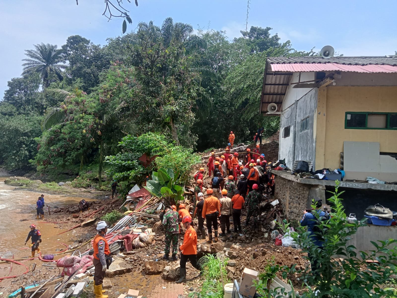 Status Tanggal Darurat Dicabut, 81 Pengungsi Tempati Hunian Sementara