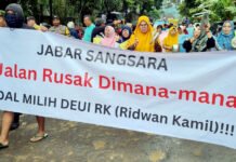 Warga Cikembar: Jabar Sangsara, Jabar Nalangsa, Jalan Rusak Dimana-mana!