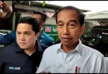 Blusukan di Pasar Pal Depok, Jokowi Pantau Harga Bahan Pokok Pada 10 Hari Terakhir Ramadhan