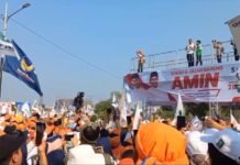 Ribuan Orang Sambut Kehadiran Anies-Cak Imin di Depok Ribuan Massa AMIN Sambut Kehadiran Anies Baswedan dan Cak Imin di Grand Depok City, Sabtu (28/10/2024)