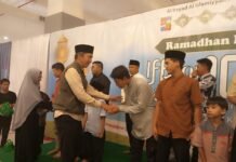 Ribuan Yatim dan Dhuafa Berbahagia Ikuti Iftar Bersama Al Irsyad