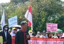 Datangi Istana Negara, DKR Sampaikan Tuntutan Orangtua Siswa Miskin yang Ditolak Bersekolah