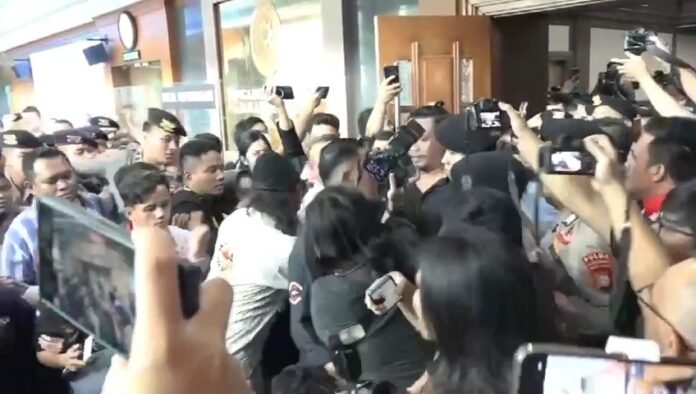 VideoCapture_20240711-181550