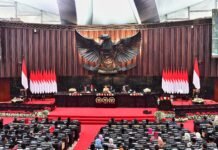 Jokowi Sampaikan Capaian 10 Tahun Pembangunan di Sidang Tahunan MPR RI