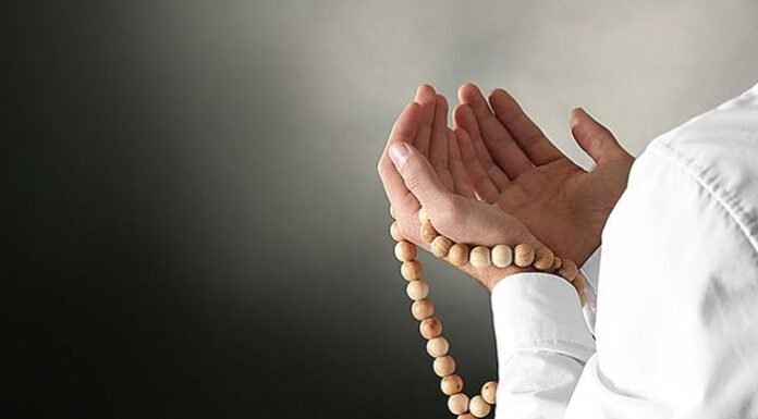 Doa Hari Jumat Berkah, Rezeki Berlimpah dan Kebaikan Dunia-Akhirat