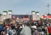 Aksi Memanas di Depan DPR RI, Massa Tolak Pengesahan RUU Pilkada