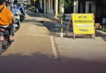 Berkat Dorongan Ansori Setiawan Beserta Muspika, Jalan Sukamakmur Kembali Dilanjutkan