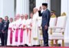 Jokowi Sambut Kunjungan Kenegaraan Sri Paus Fransiskus di Istana Merdeka