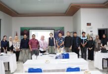 Kunjungan Delegasi International Fertilizer Association di PT RPN-Pusat Penelitian Kelapa Sawit Unit Marihat