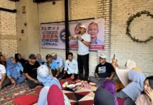 Dedie Rachim Usulkan Pembangunan Rusunawa untuk Warga di Zona Rawan Bencana Kota Bogor Calon Wali Kota Bogor nomor urut 3, Dedie Rachim, berdiskusi tentang pentingnya perubahan tata ruang untuk keselamatan masyarakat. Foto: Harnas.id/ Istimewa